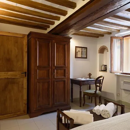 Apartment 19zero3 Siena